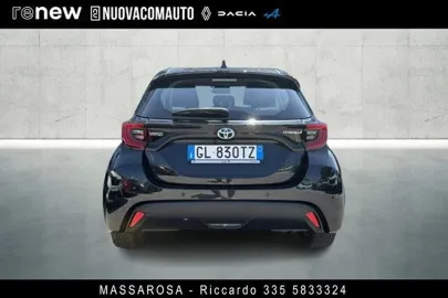 Car image 4