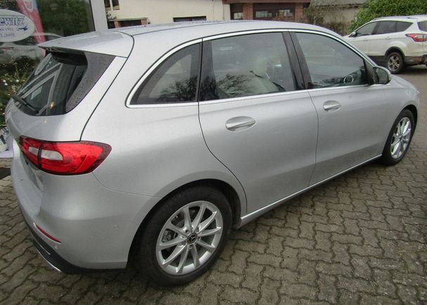 Mercedes-Benz B 200 120 kW image number 4