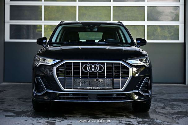 Audi Q3 35 TFSI S-line 110 kW image number 2