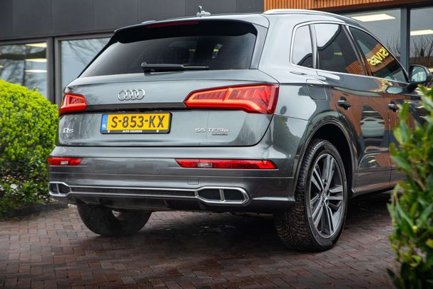 Audi Q5 55 TFSIe quattro 270 kW image number 7