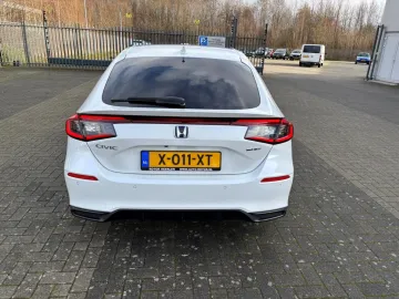 Car image 41