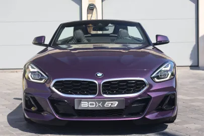 Car image 4