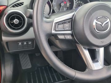 Car image 30