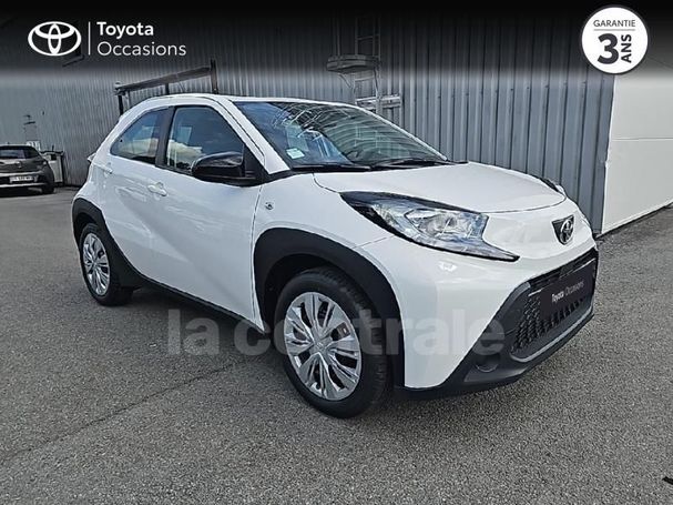 Toyota Aygo X 1.0 VVT-i CVT 53 kW image number 2