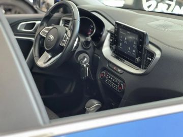 Car image 37