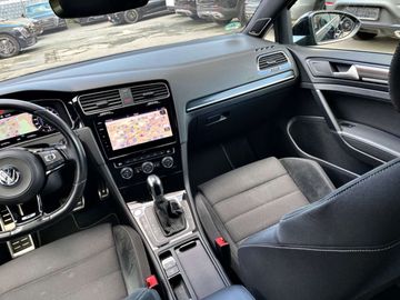 Car image 31