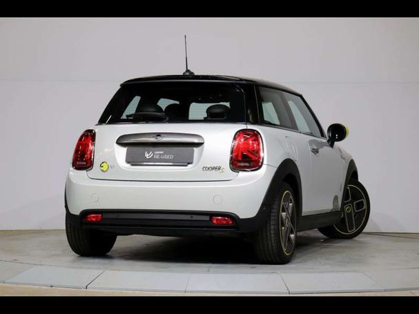 Mini Cooper SE 135 kW image number 2