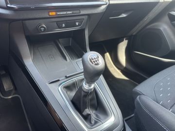 Car image 21
