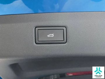 Car image 37