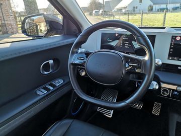 Car image 28