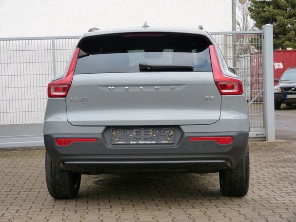 Volvo XC40 B3 Plus Dark 120 kW image number 15