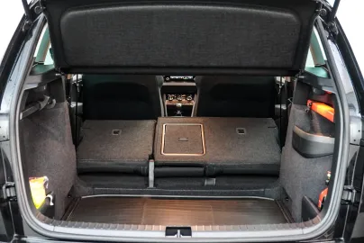 Car image 45