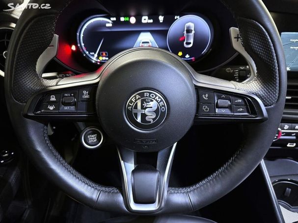 Alfa Romeo Giulia 2.2 Q4 154 kW image number 19