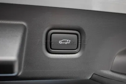 Car image 68