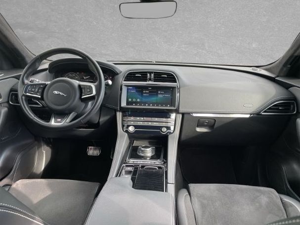 Jaguar F-Pace 221 kW image number 5