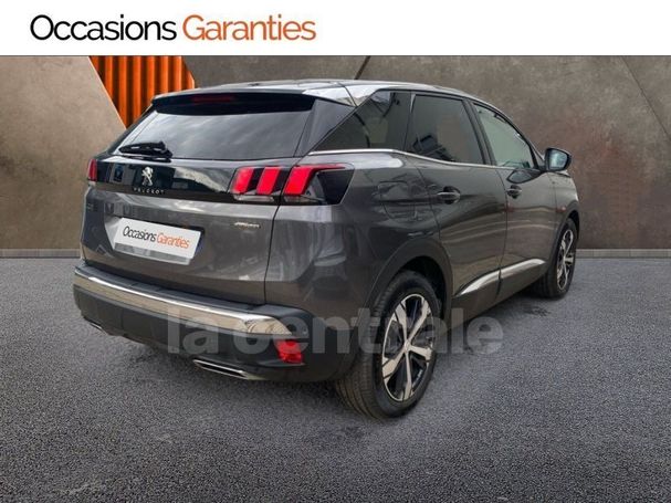 Peugeot 3008 BlueHDi 180 S&S EAT8 GT 130 kW image number 4