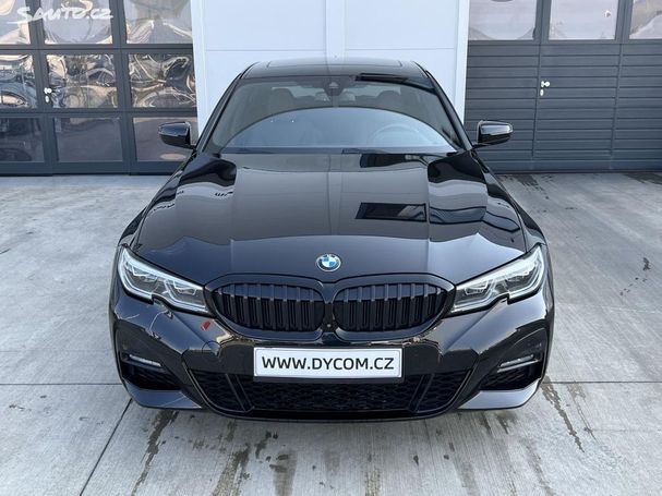 BMW 330e M Sport xDrive 215 kW image number 2