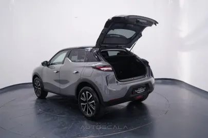 Car image 23