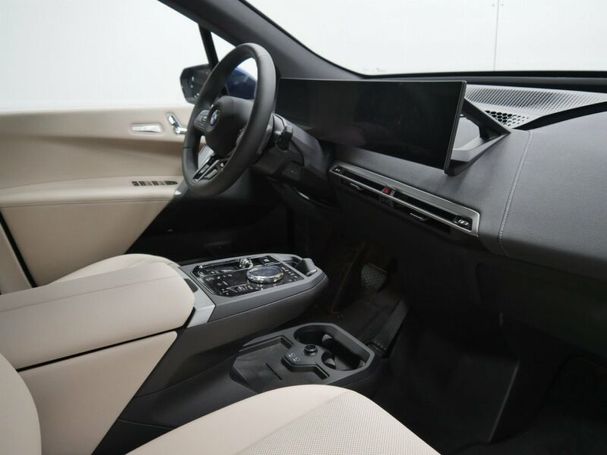 BMW iX 385 kW image number 6