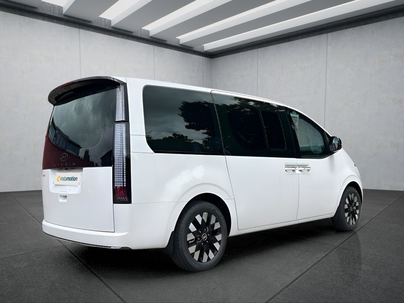 Hyundai Staria Hybrid