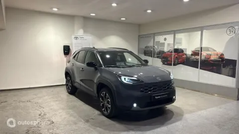 Car image 4