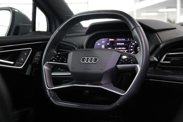 Audi Q4 40 e-tron S-line 150 kW image number 25