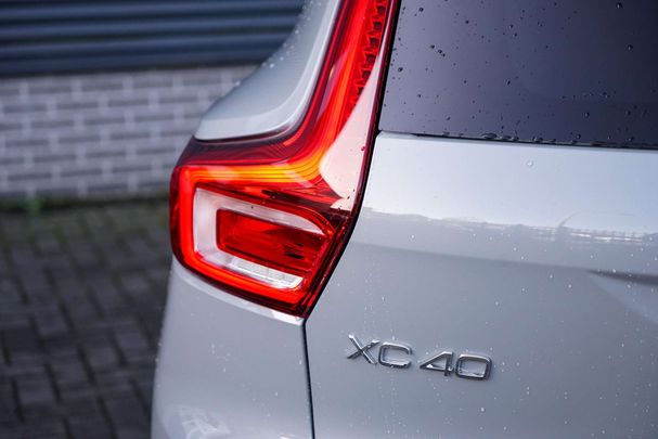 Volvo XC40 Single Motor Extended Range Ultimate 185 kW image number 6