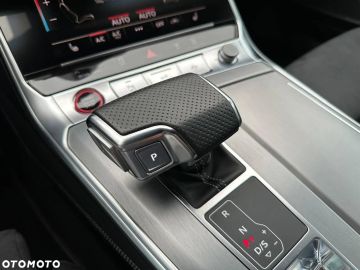 Car image 38