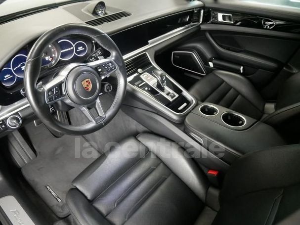 Porsche Panamera 4 E-Hybrid 340 kW image number 19