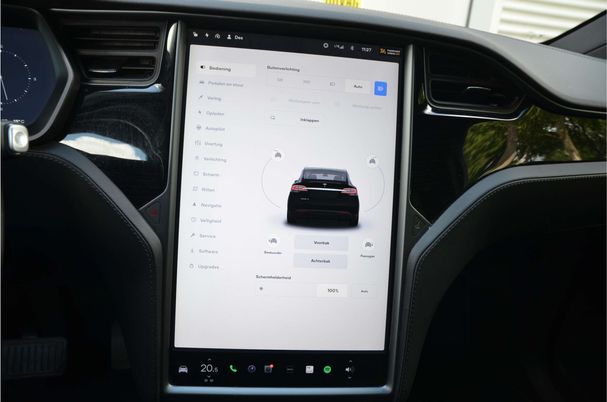 Tesla Model X 75D AWD 245 kW image number 21