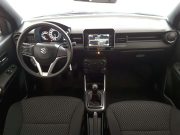 Car image 9