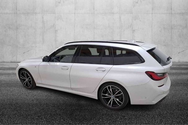 BMW 320d Touring xDrive 140 kW image number 5