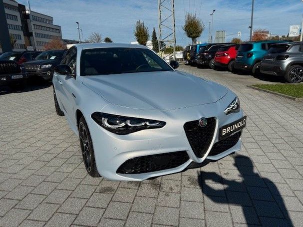 Alfa Romeo Giulia Q4 206 kW image number 8