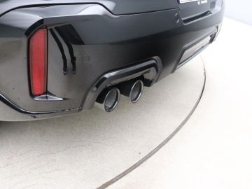 Car image 32