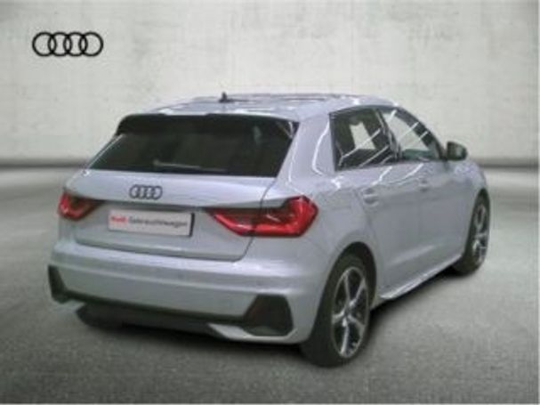 Audi A1 25 TFSI S-line Sportback 70 kW image number 2