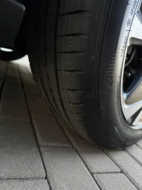 Car image 41