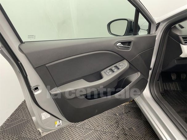 Renault Clio TCe 90 66 kW image number 24