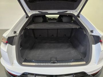 Car image 43