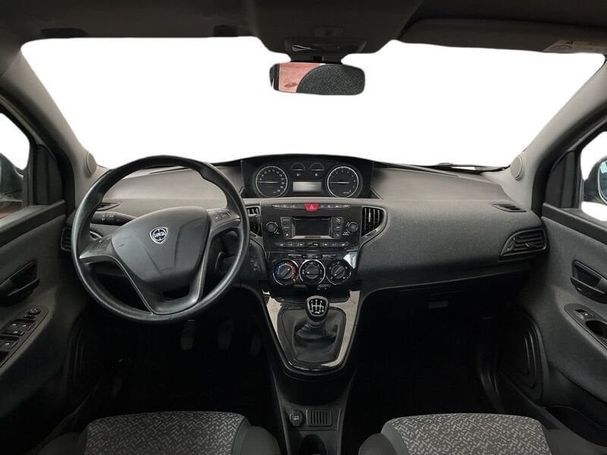 Lancia Ypsilon 51 kW image number 8