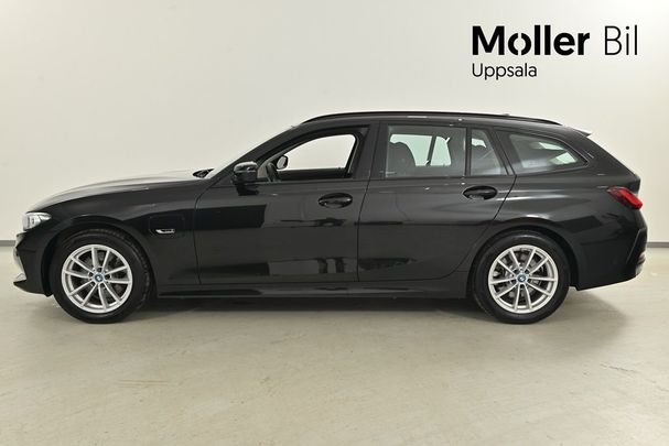 BMW 330 Touring xDrive 185 kW image number 5