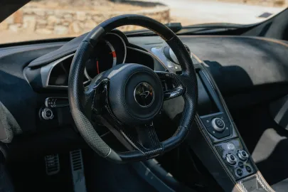 Car image 47