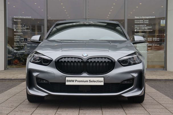 BMW 118i M Sport 100 kW image number 2