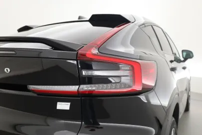 Car image 37