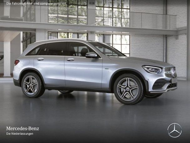 Mercedes-Benz GLC 300 de 225 kW image number 15