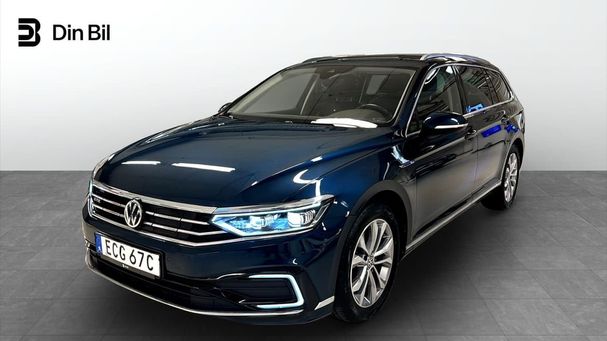 Volkswagen Passat GTE DSG 163 kW image number 1