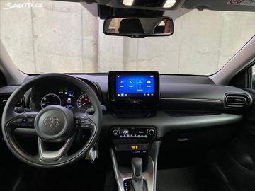 Car image 13