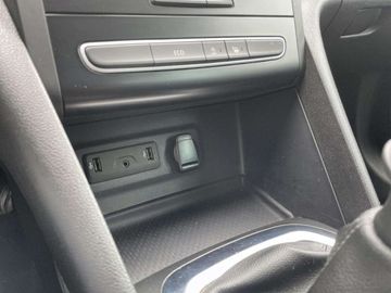 Car image 33