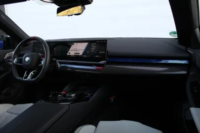 Car image 37
