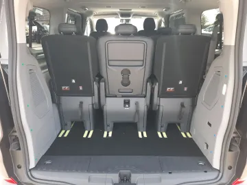 Car image 31