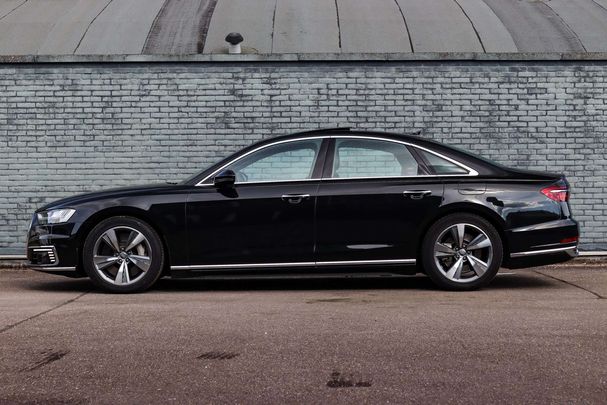 Audi A8 60 TFSIe quattro 330 kW image number 7